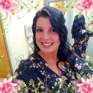 Meet your Posher, Michele